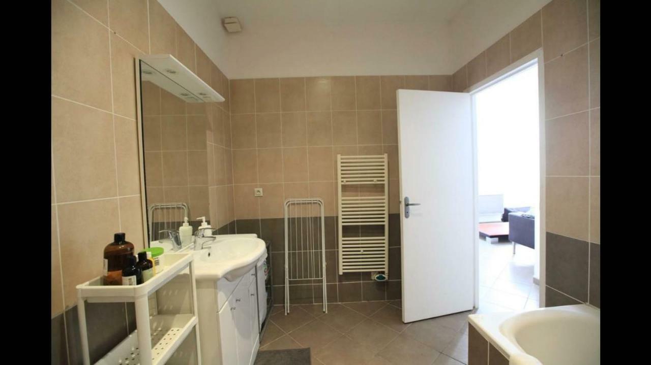 L'Appart Du Vieux Port Apartment Марсилия Екстериор снимка